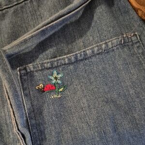 VINTAGE Lee Women's Light Blue Wrap Skirt with Embroidered Flower & Ladybug
